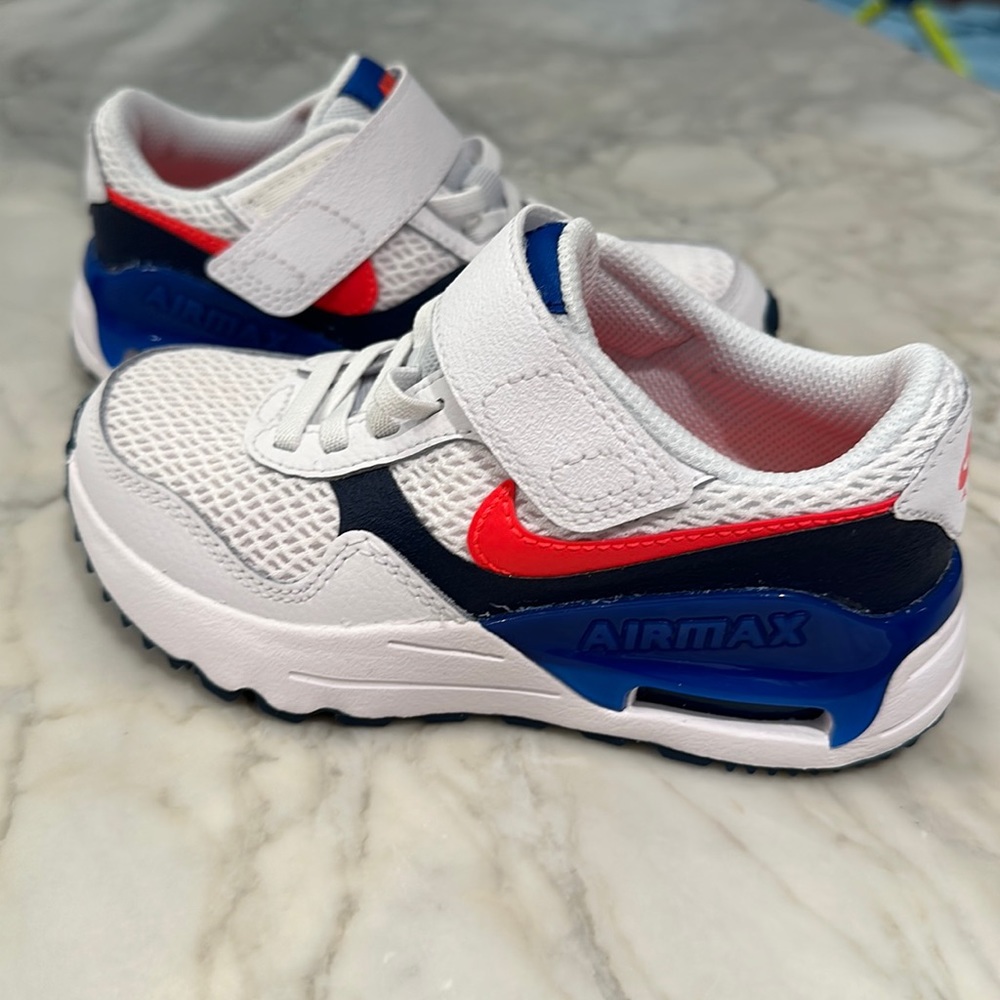 Kids Nike Airmax toddler sneakers size 11c